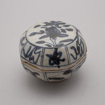 ASK med LOCK, porslin, Kina, Mingdynastin, Wanli (1573-1620).