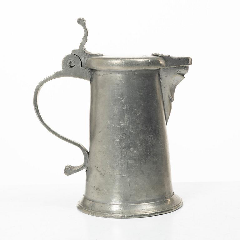 Target vessel, 1 Quarter. Eric Pettersson Krietz, Stockholm 1782. Crowned by Zakarias Plantin.