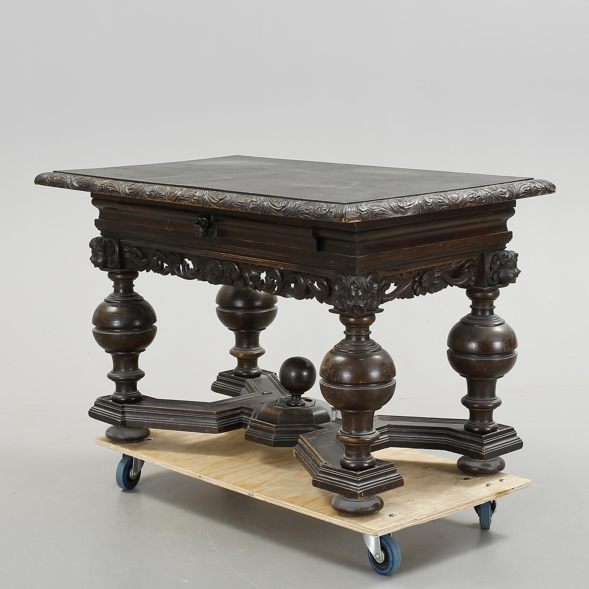 BORD, barockstil, sent 1800-tal.