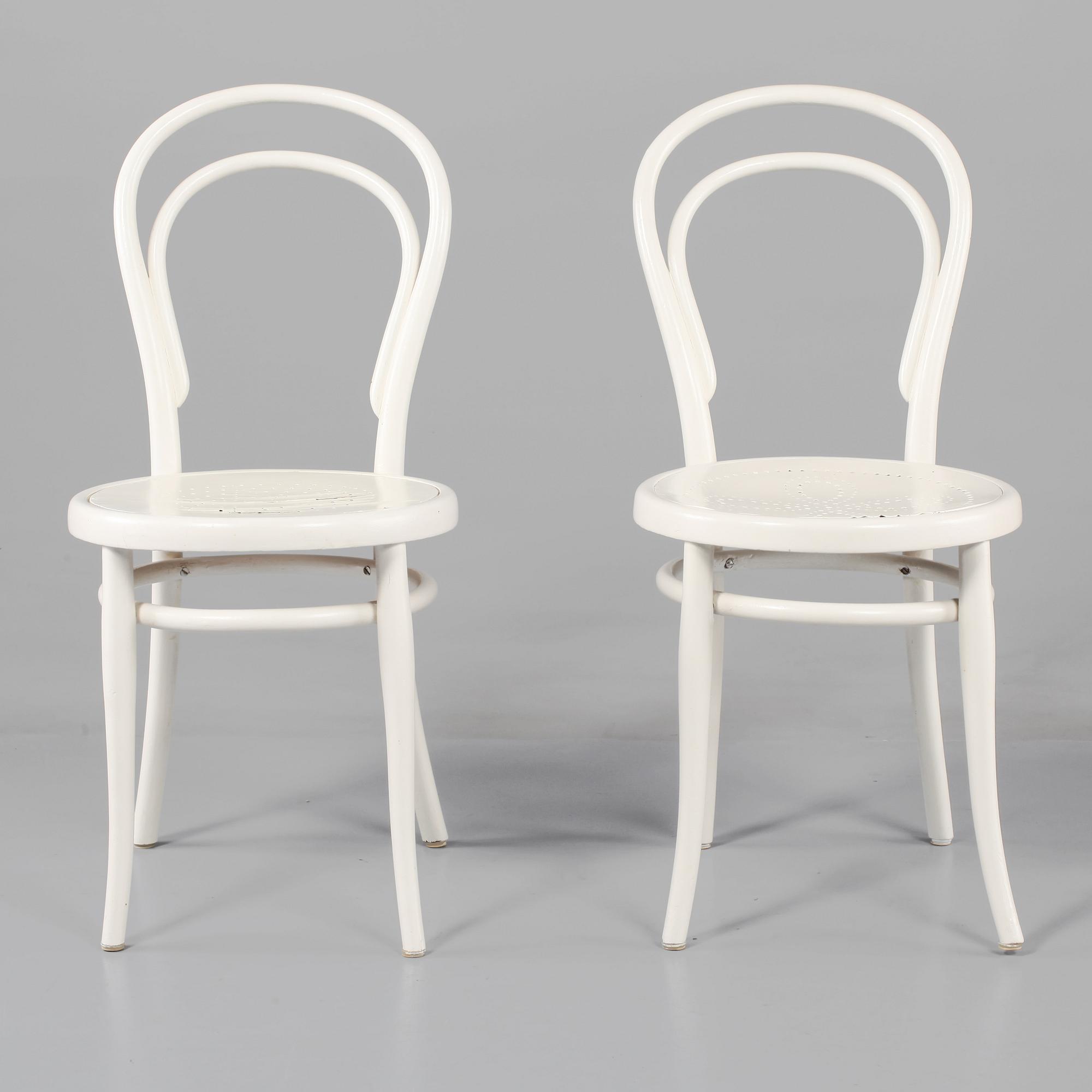 STOLAR, 2 st snarlika, Thonet, 1900-talets första hälft.