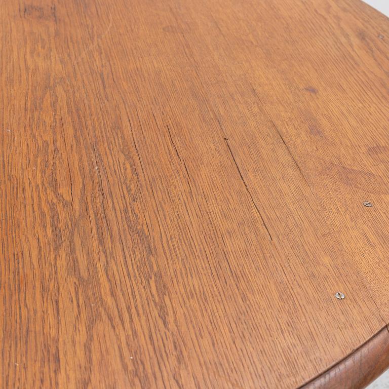 Dining table, Gustavian style, circa 1900.