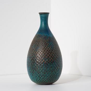 Stig Lindberg, a stoneware vase, Gustavsberg studio 1958-59.