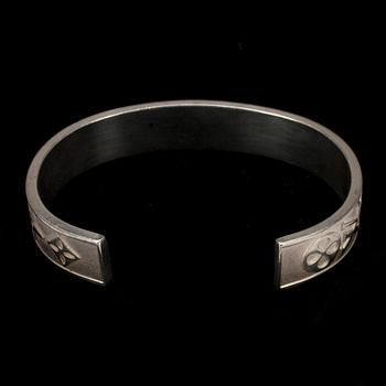 ARMBAND, silver, Louis Vuitton. Vikt 39 gram.