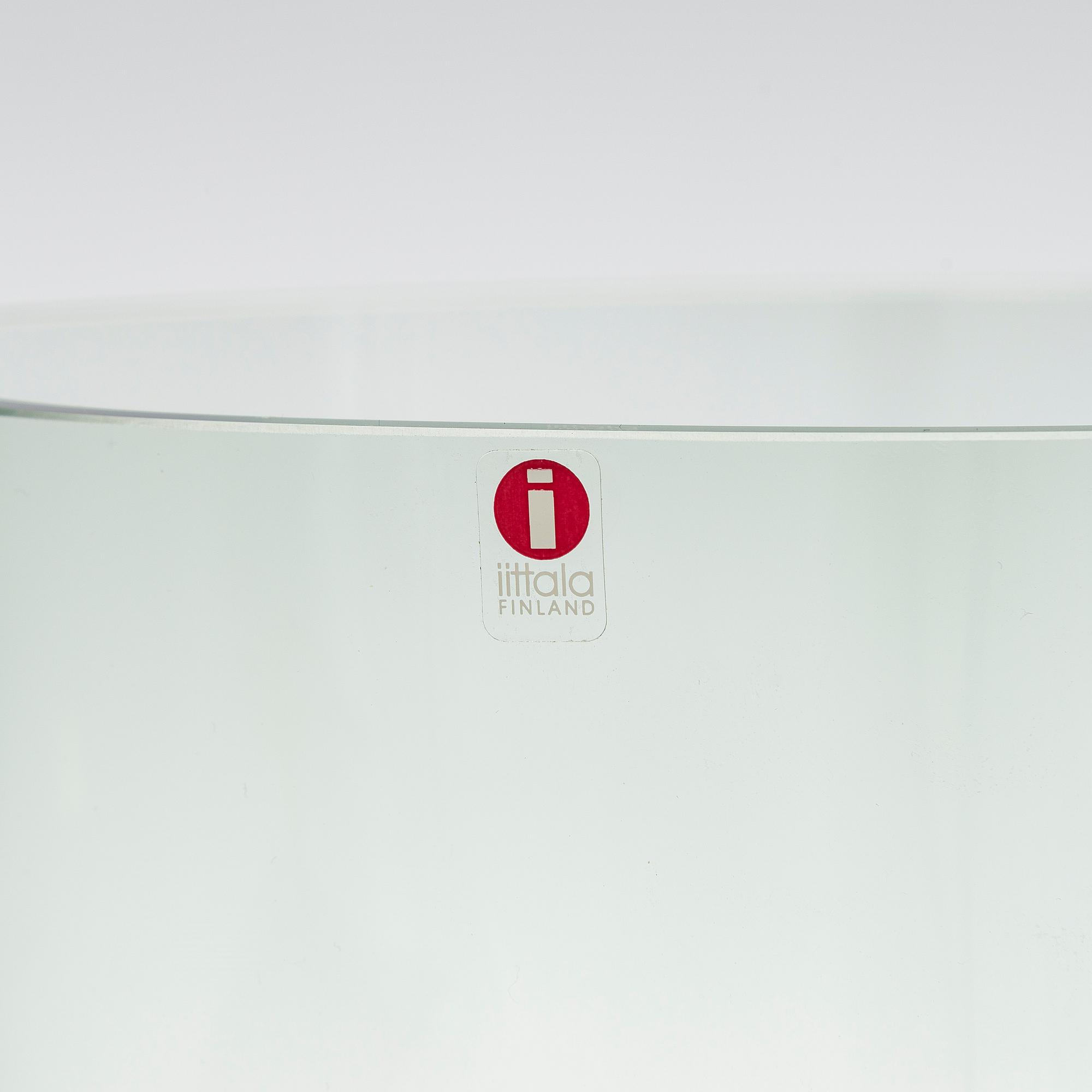 Alvar Aalto, vas, signerad Alvar Aalto 100 1998 Iittala 1302/1998.