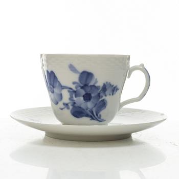 An 85-piece "Blå Blomst' porcelain dinner and cofee service, Royal Copenhagen, Denmark.