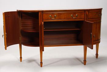 SIDEBOARD, engelsk stil, 1900-tal.