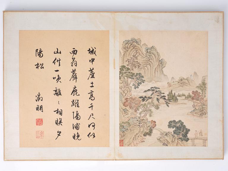 An album with 16 pages in the style of Wen Zhengming (1470–1559), Qing dynasty, 19th Century.