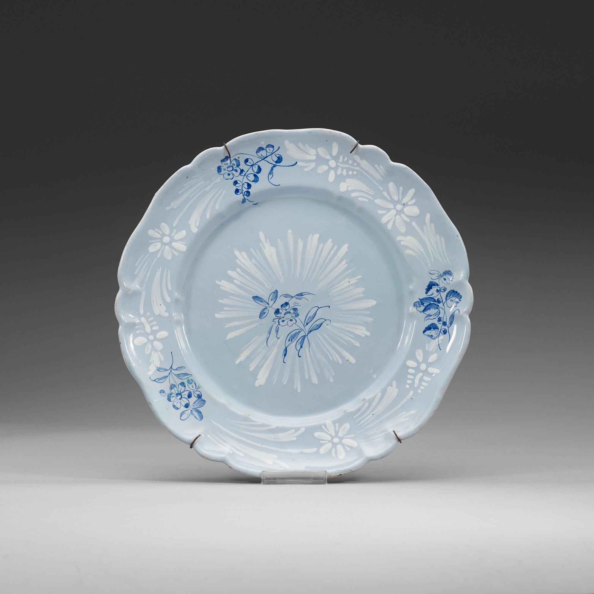 A Swedish serving dish, Marieberg, dated (17)71.