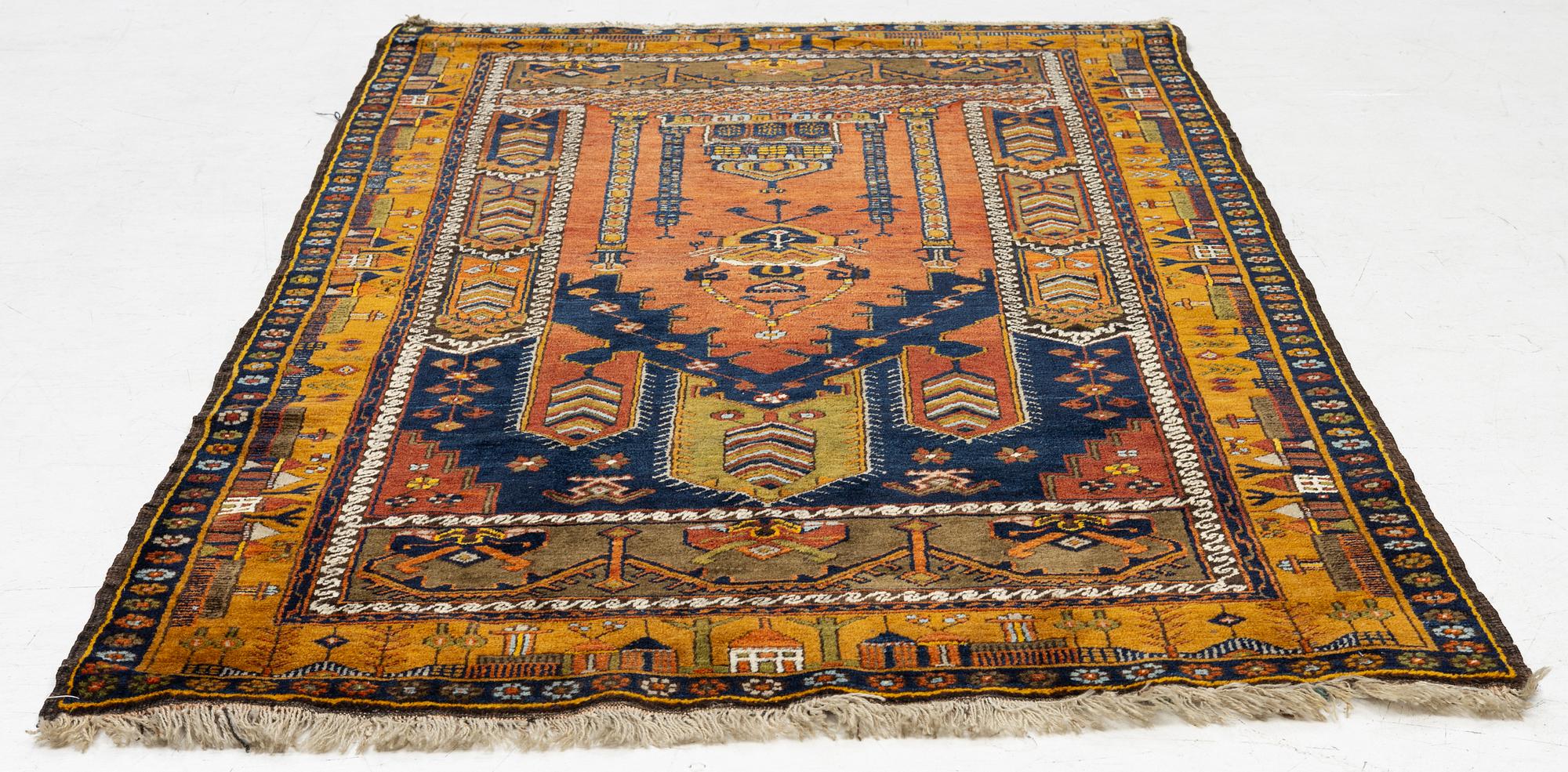 Matta, semiantik Yahyali, Kayseri området, ca  208 x 115 cm.