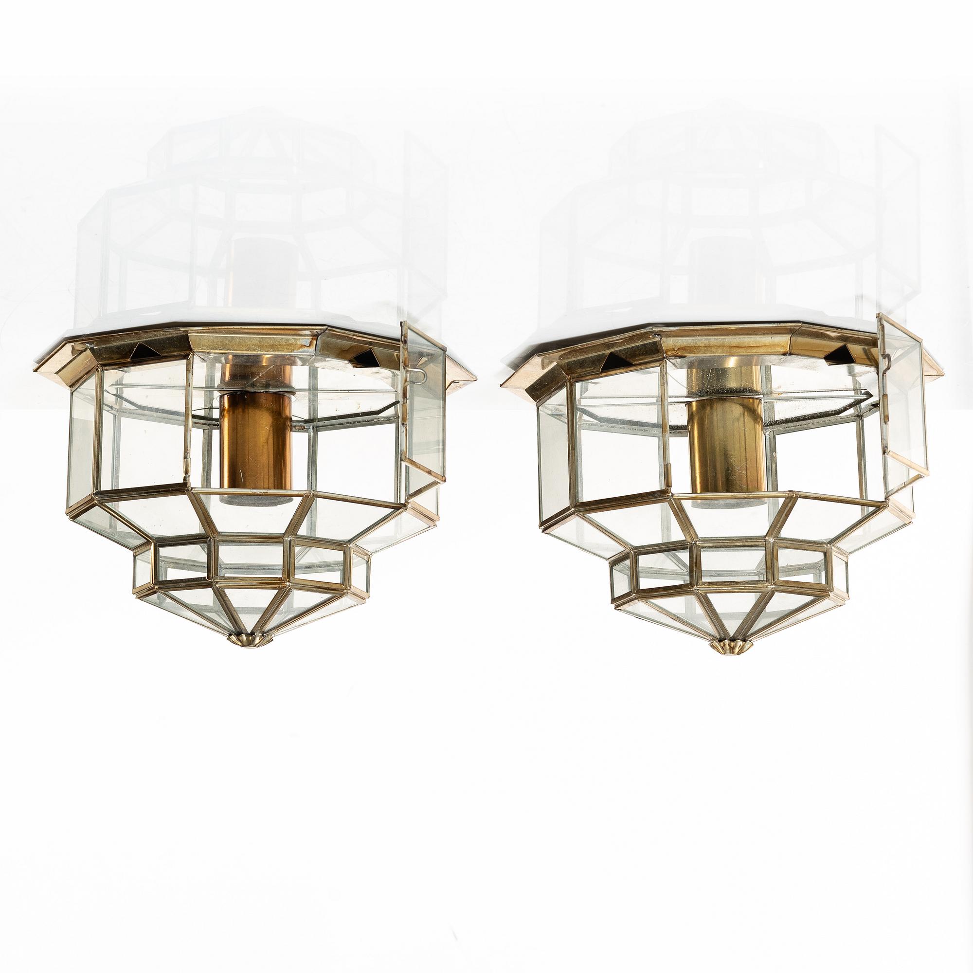 Hijos Esteves, pendant lamps, a pair, Taurus, Spain, second half of the 20th century.