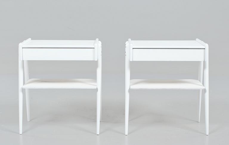 SÄNGBORD, ett par, 1900-talets andra hälft.