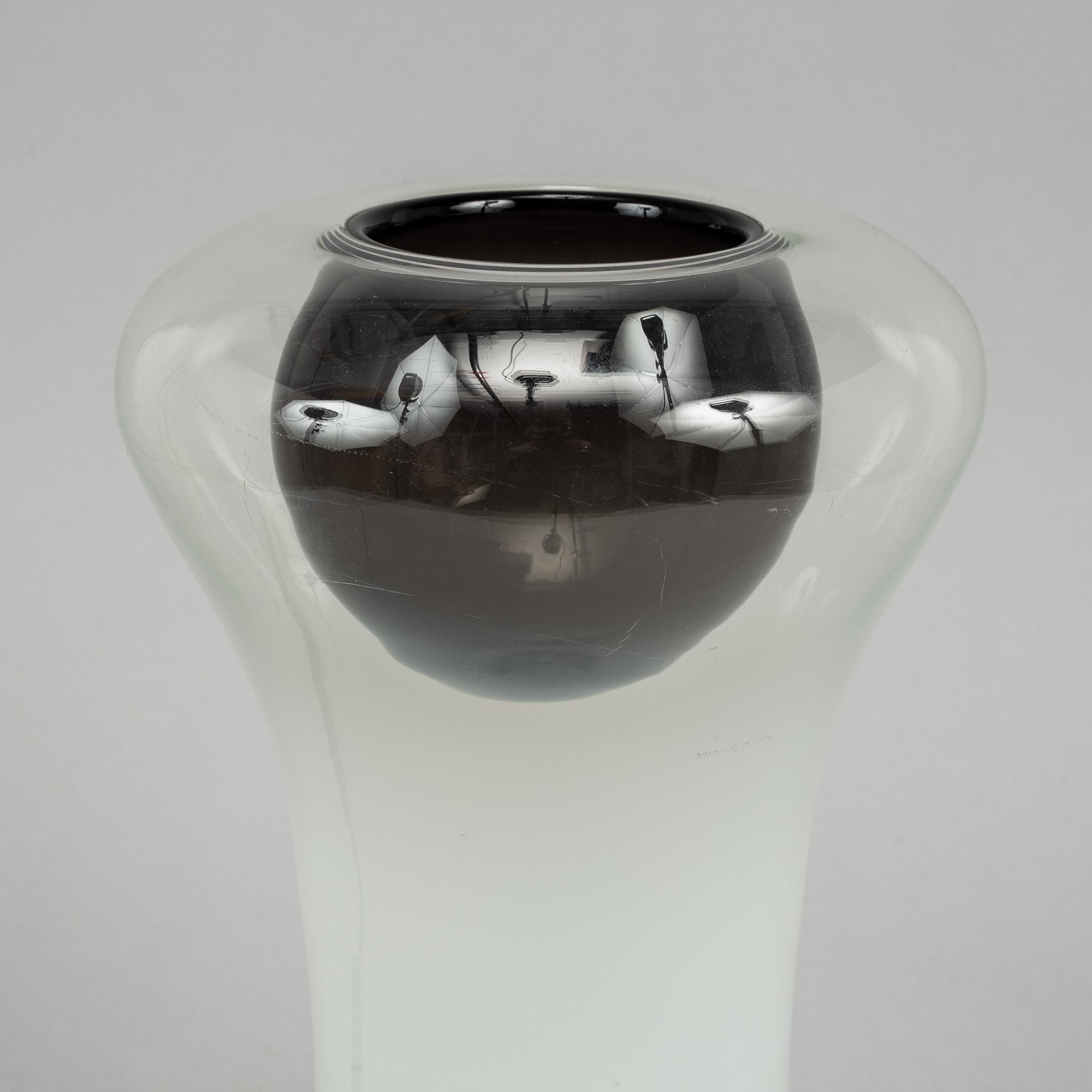 Angelo Mangiarotti, a glass table lamp, "Sappho", for Artemide.