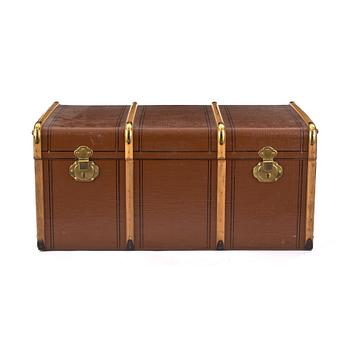 KOFFERT, 1900-talets första hälft.