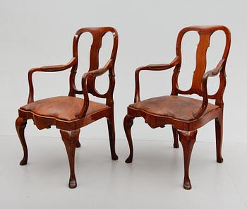 KARMSTOLAR, 2 st, 1800-/1900-tal.