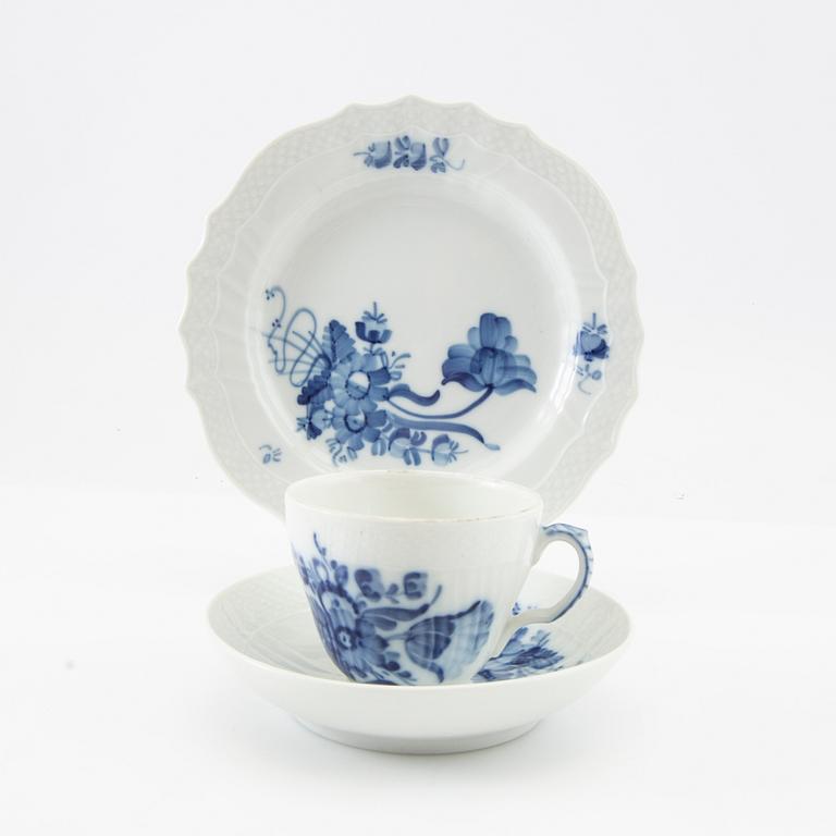 Service 28 pcs "Blue Flower" Royal Copenhagen Denmark later part of the 20th century porcelain.