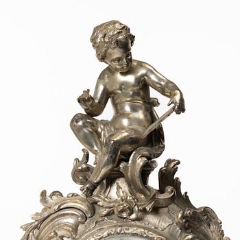 Bordspendyl, rokokostil, Frankrike, sent 1800-tal.