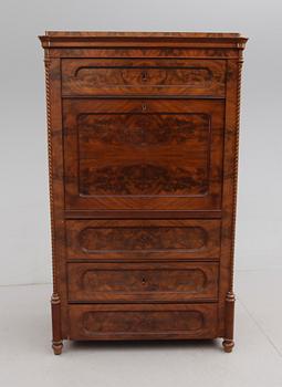 CHIFFONJÉ, 1800-talets mitt.