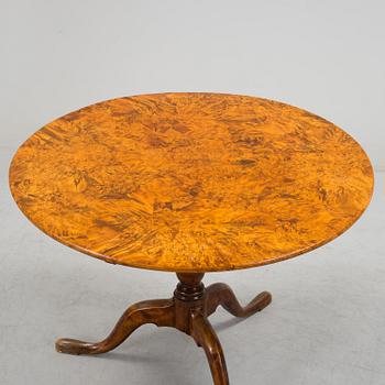 A Swedish 18th century tilt-top table by J Sjölin, master 1767-1785.