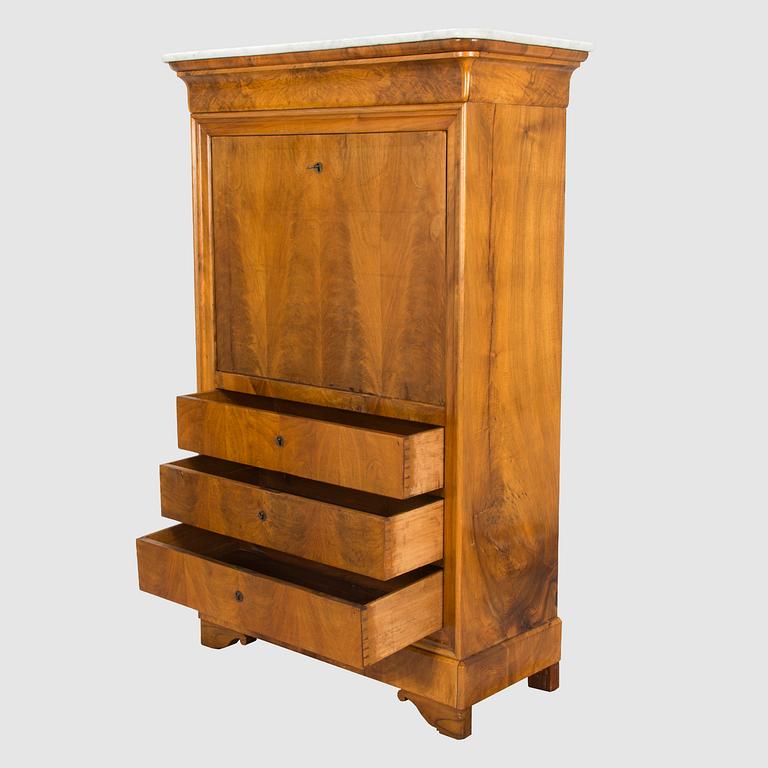 A late 19th century chiffonier.