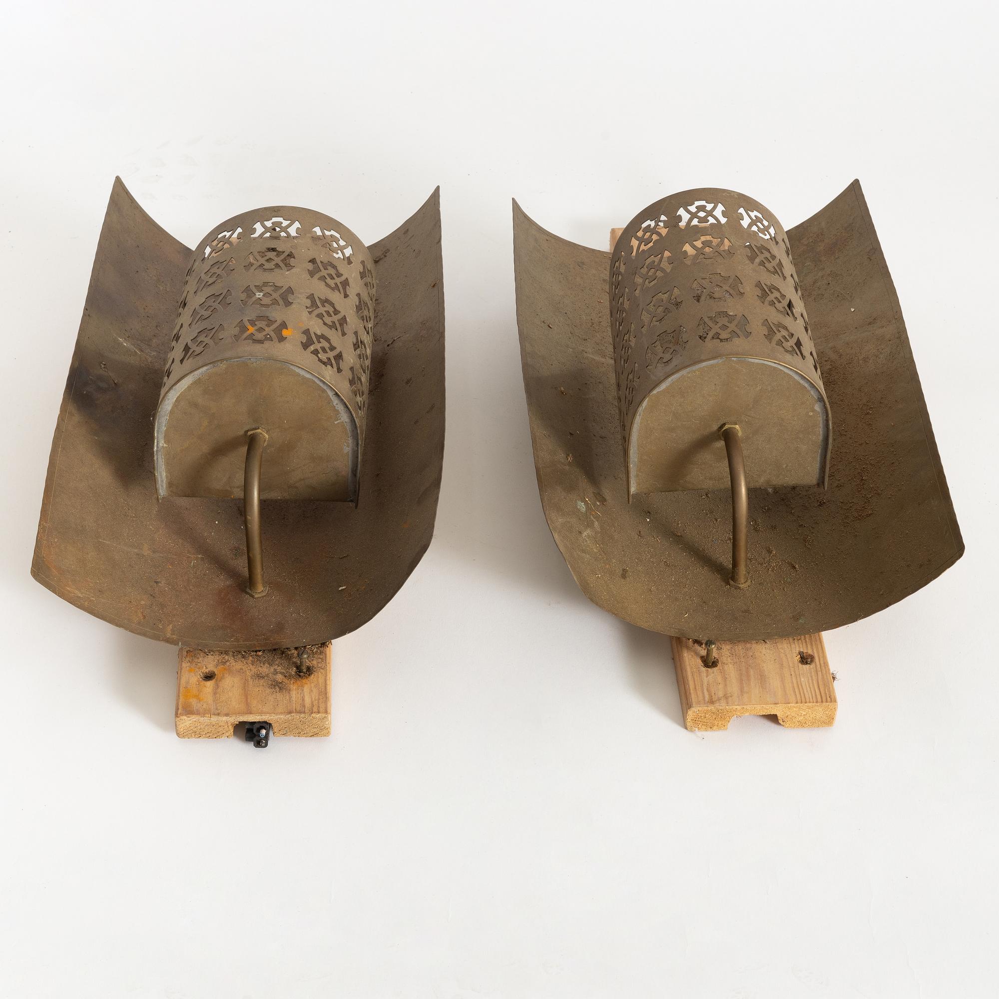 Vägglampor, ett par, 1900-talets mitt.