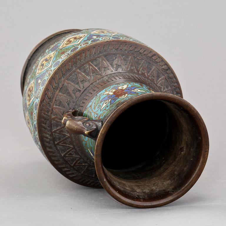 URNA, cloisonne, Kina, 1800-tal.