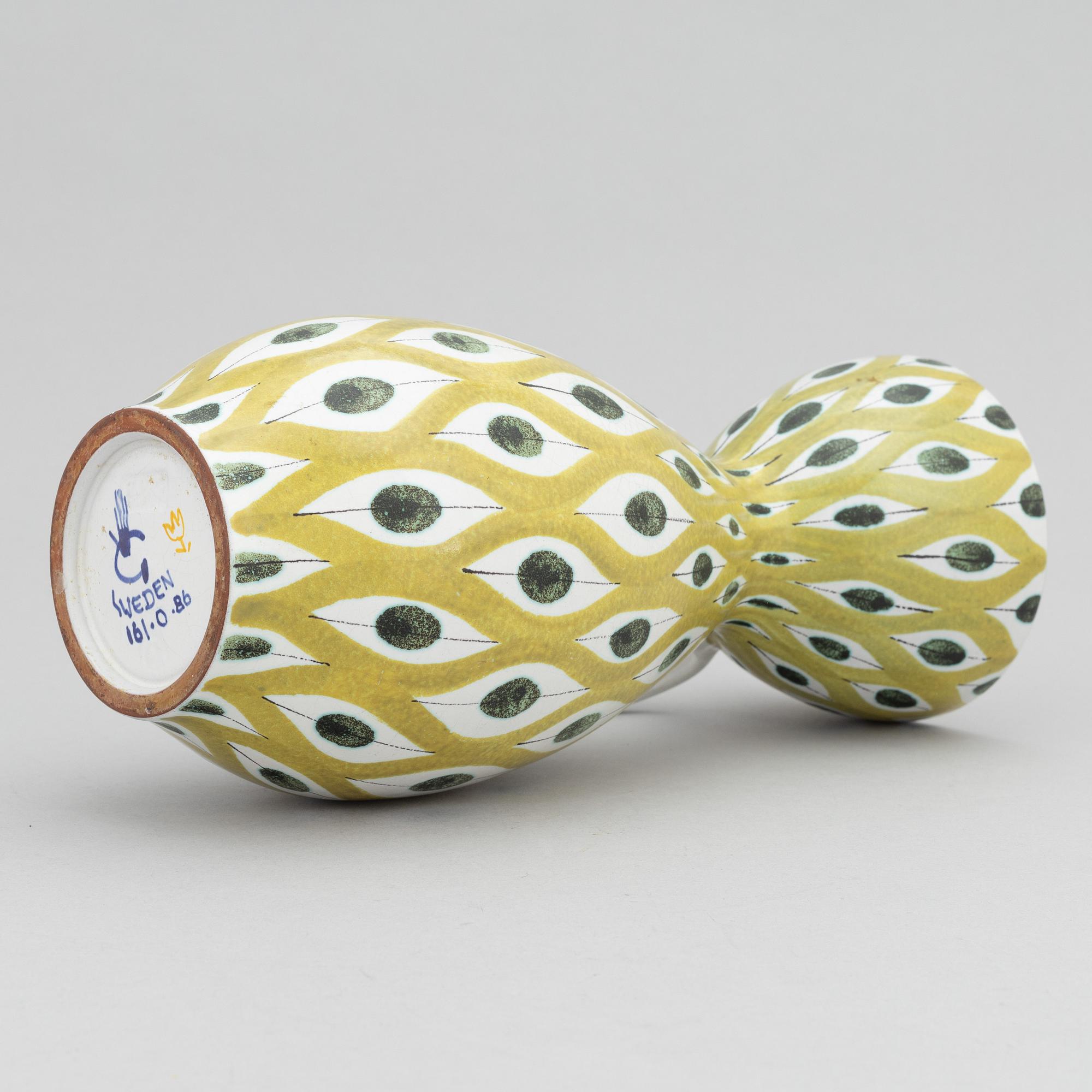 Stig Lindberg, an earthenware vase, Gustavsbergs studio.