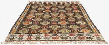 Märta Måås-Fjetterström, draperi, "Lammet", rölakan, ca 269 x 147 cm, signerad MMF.