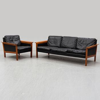 A 1960´s sofa and easy chair.