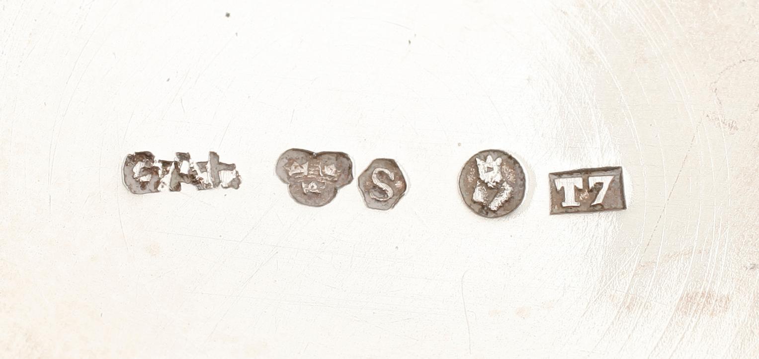 SILVERFÖREMÅL, 8 del, silver. Vikt ca 306 g.