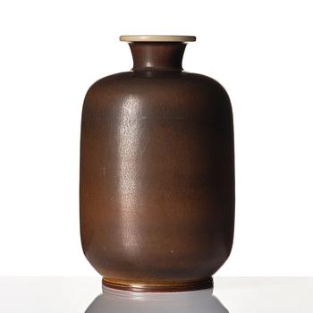 Berndt Friberg, a stoneware vase, Gustavsberg studio, Sweden 1968.