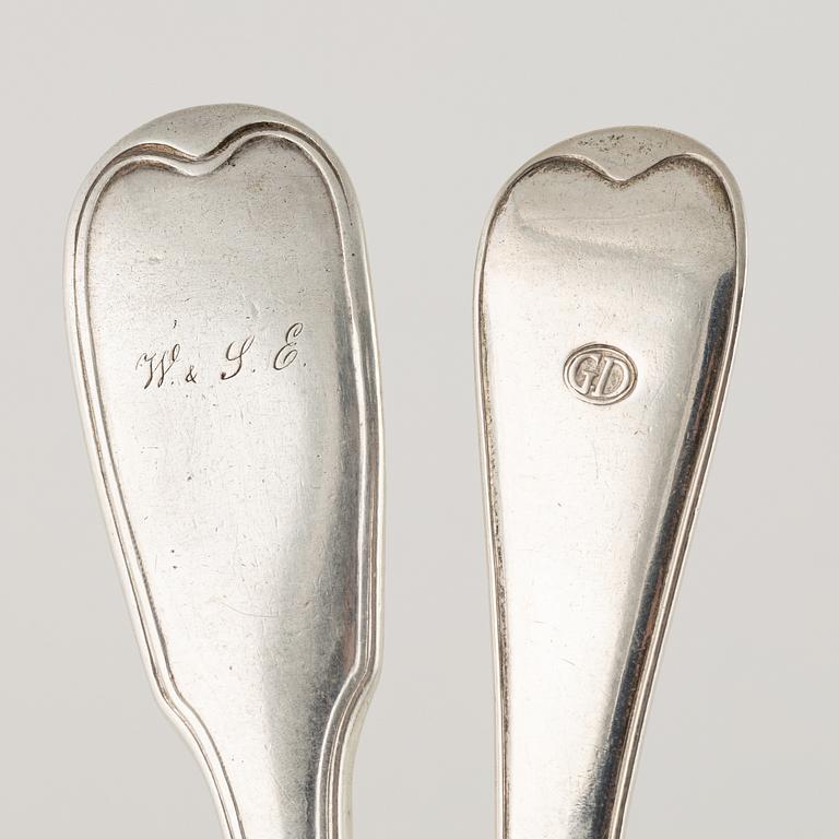 Gafflar 6 st och skedar 6 st, silver. Mikael Nyberg, Stockholm 1786.