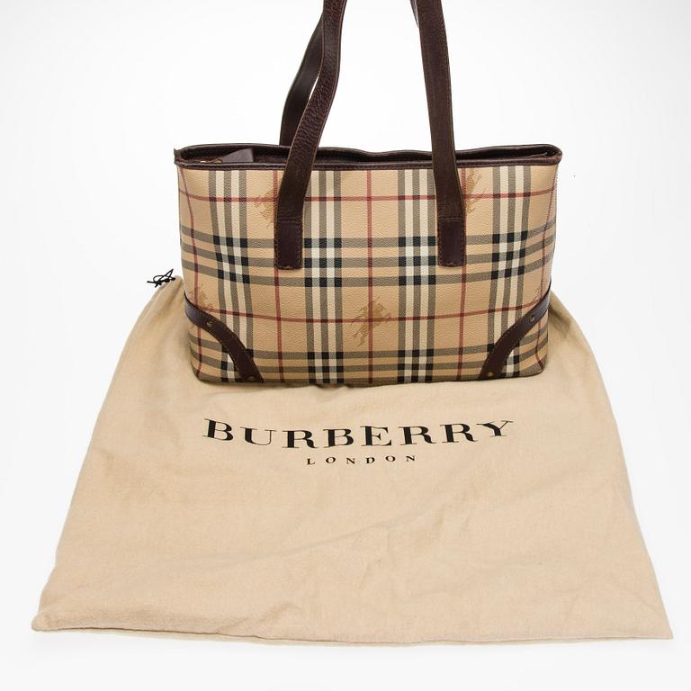 VÄSKA, Burberry.