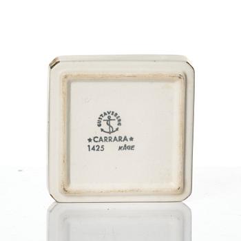 Wilhelm Kåge, 15 pieces of "Carrara" and "Gold Carrara" stoneware dishes, Gustavsberg, Sweden, 1930s/40s.