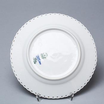 SERVIS, ca 65 delar. Musselmalet. Royal Copenhagen, Danmark.