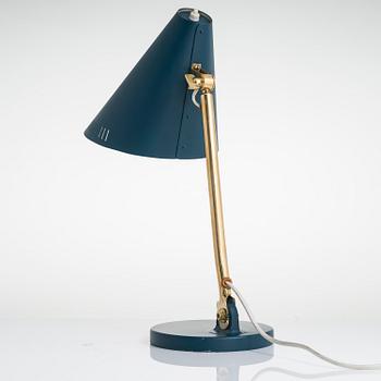 PAAVO TYNELL, bordslampa, modell 9223, Idman 1900-talets mitt.