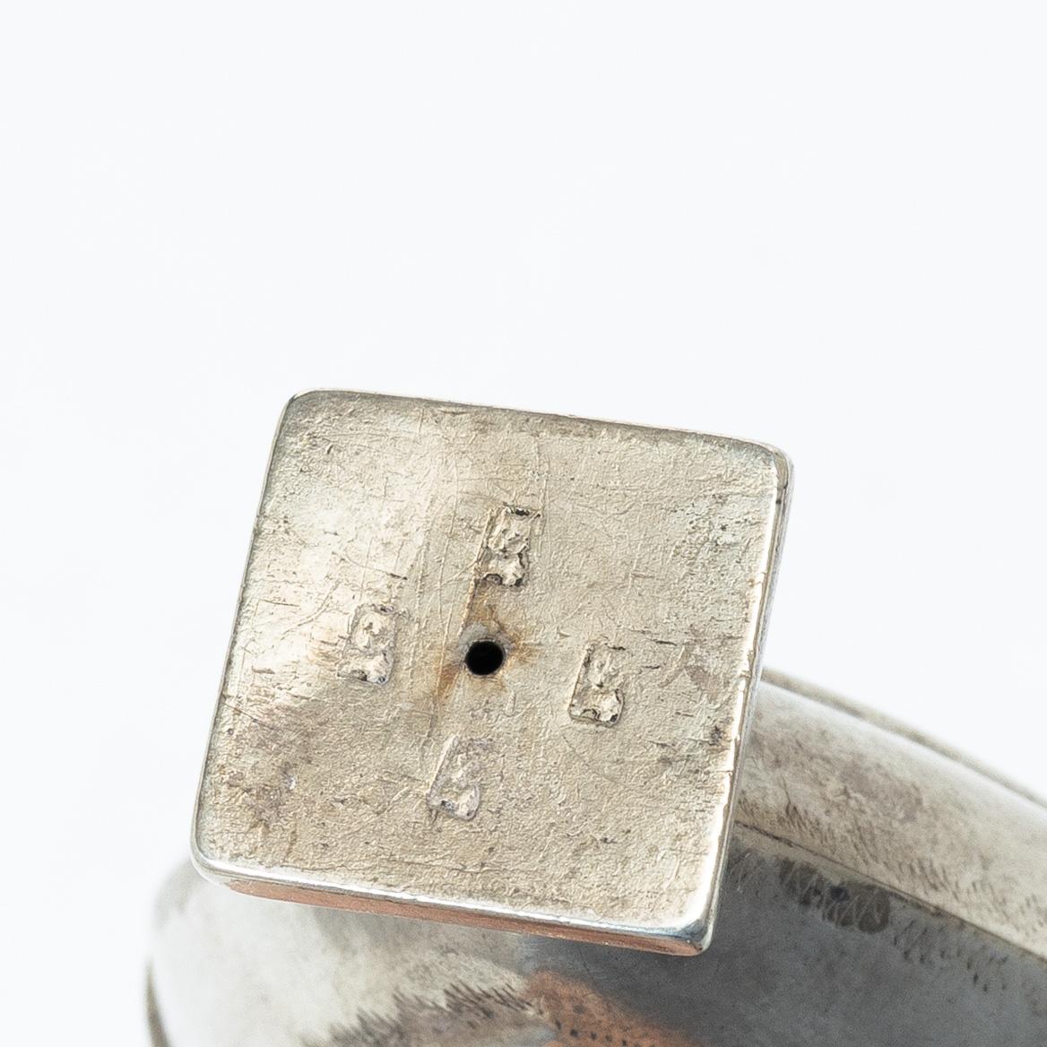 Scent box, silver, possibly mark of Elling Olai Johansen, Stavanger, Norway, 19th century.
