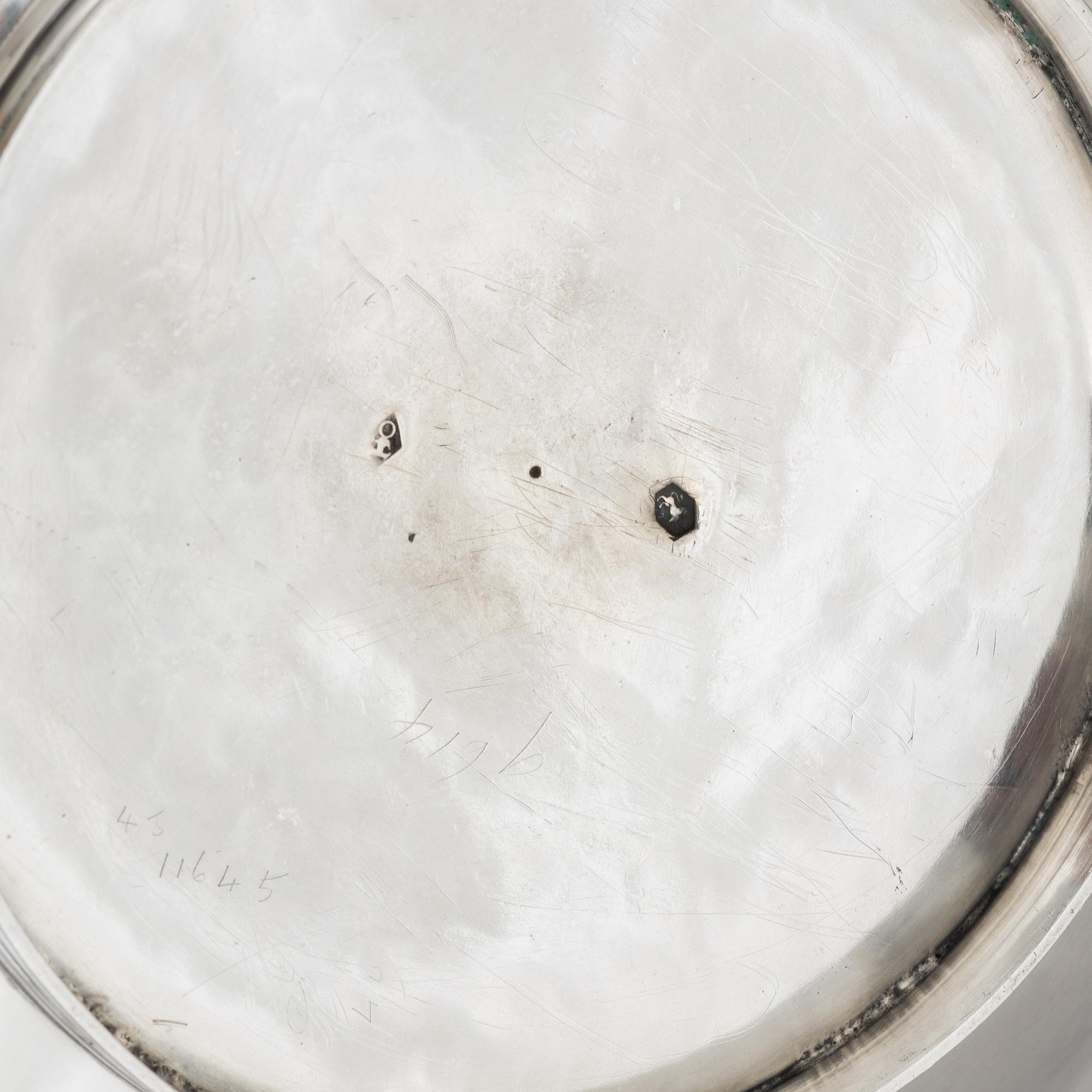 A silver teapot, Netherlands 1836.