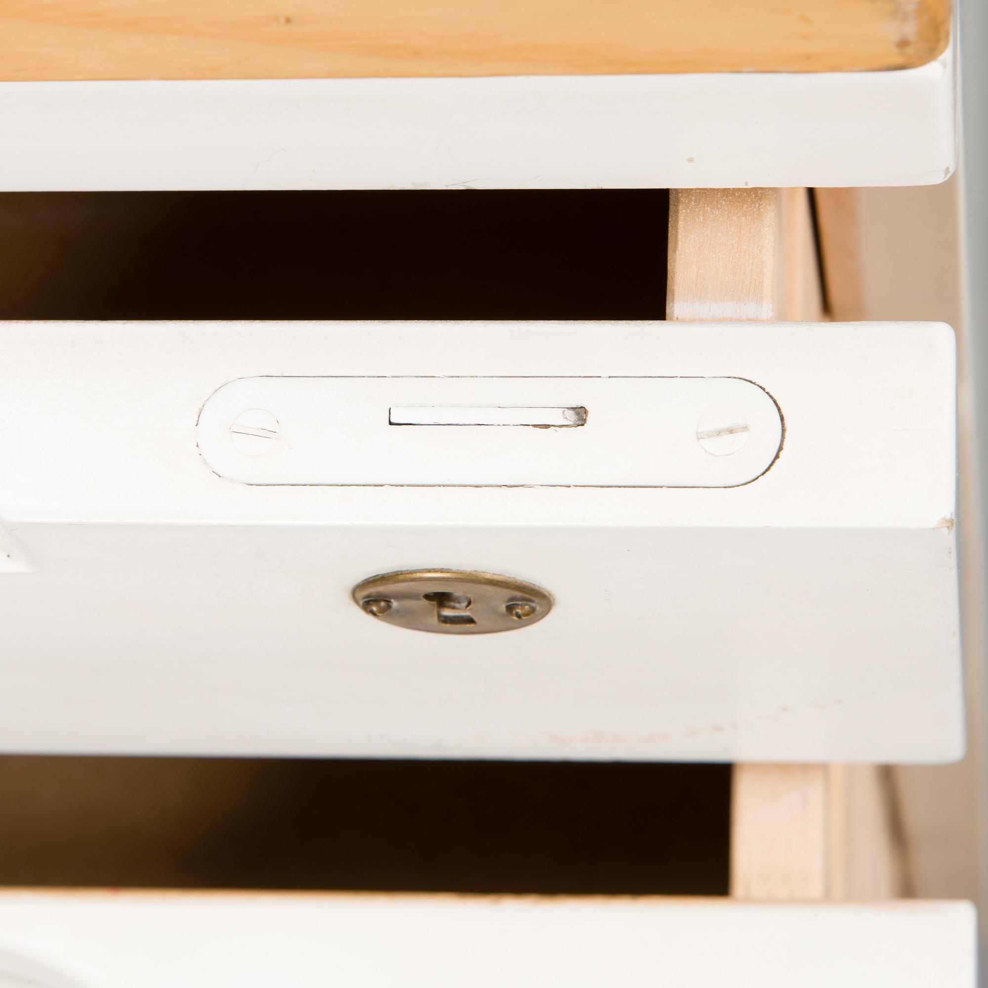 ALVAR AALTO, a late 20th century writing desk for Artek.