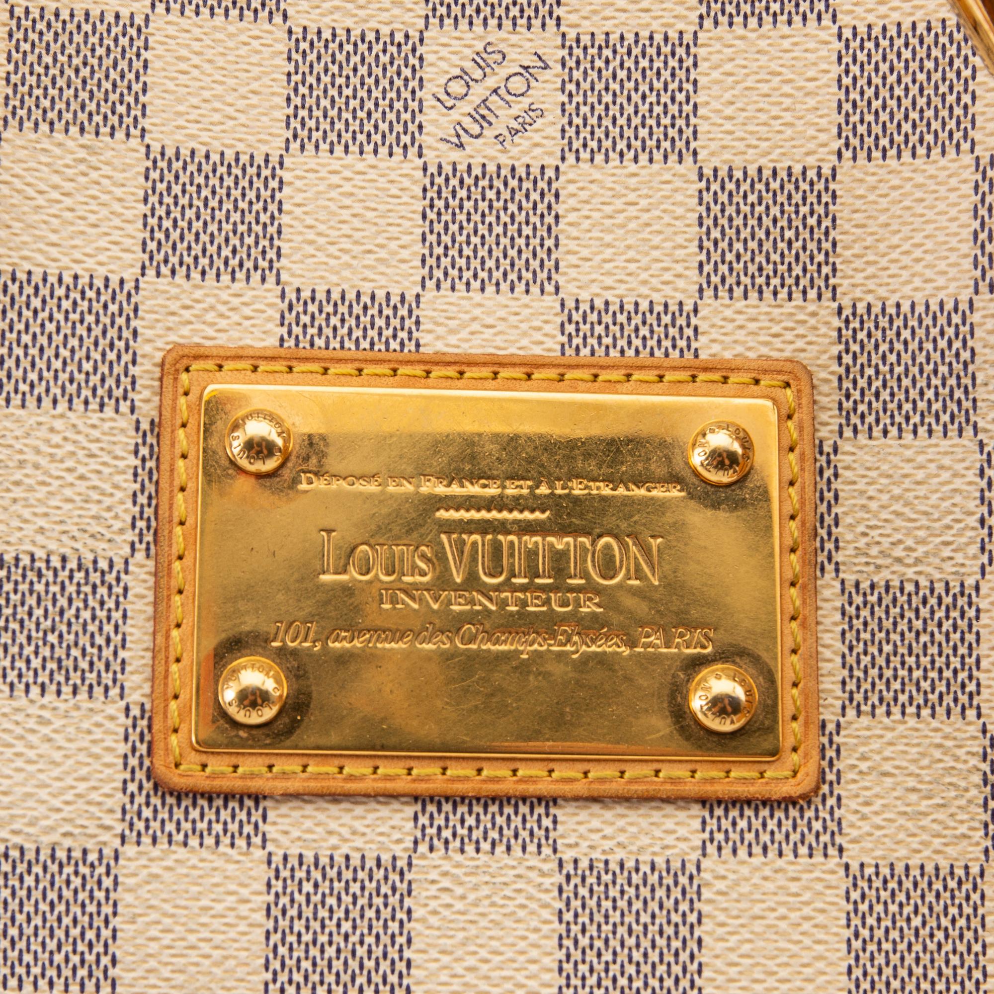Louis Vuitton, bag "Hampstead PM".