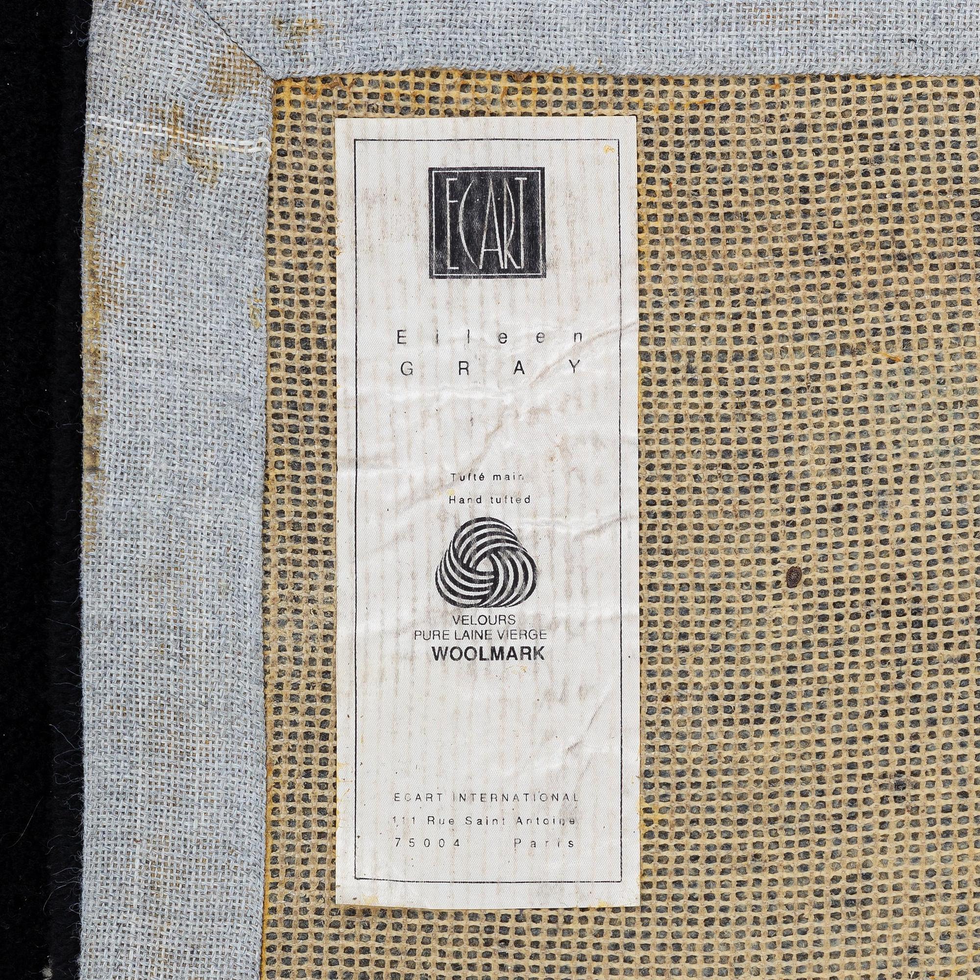 Eileen Gray, matta, "Centimètre", Black board rug, Handtuftad, 246,5 x 228,5 cm, Efter design av Eileen Gray.