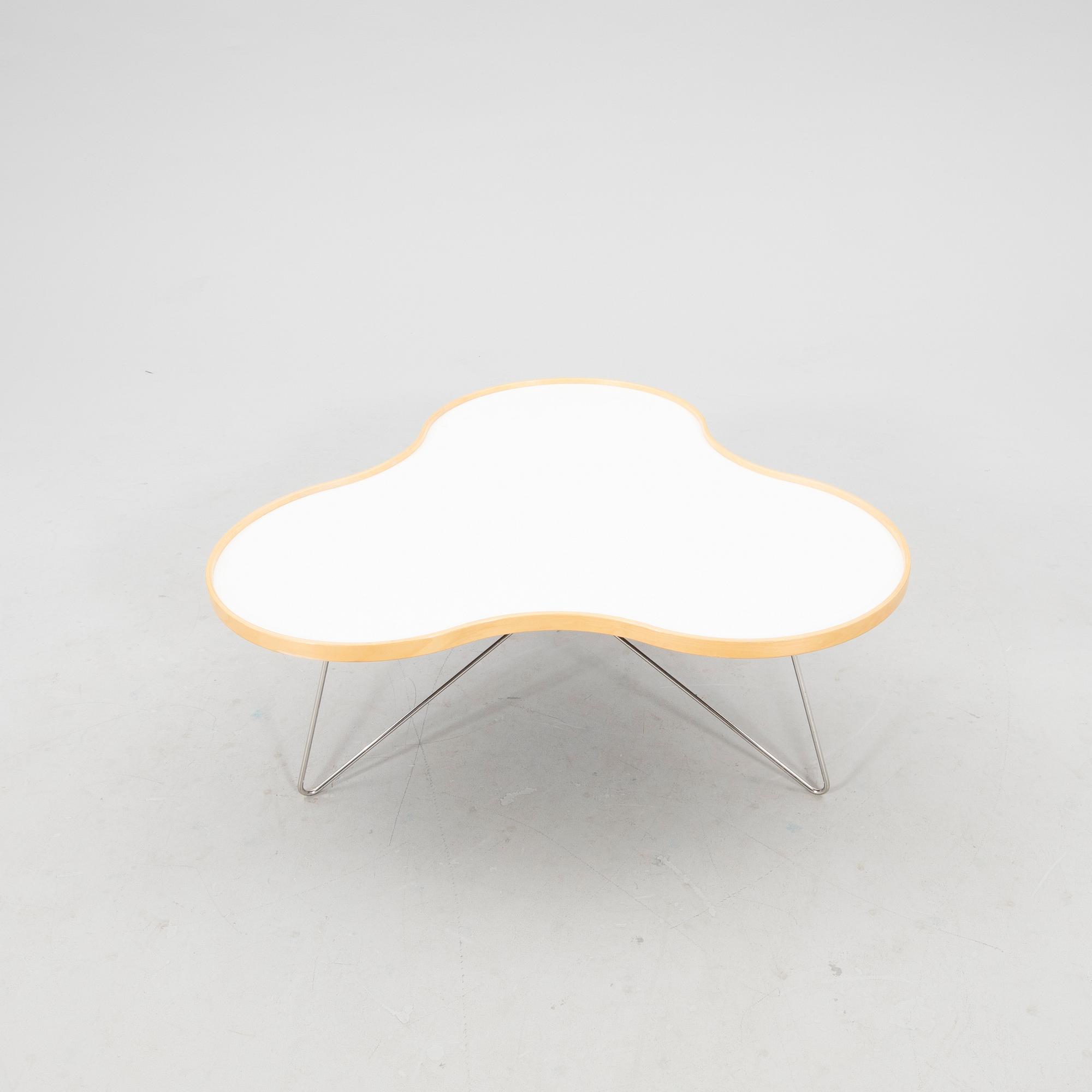 Christine Schwarzer, soffbord, ”Flower”, Swedese 2010.