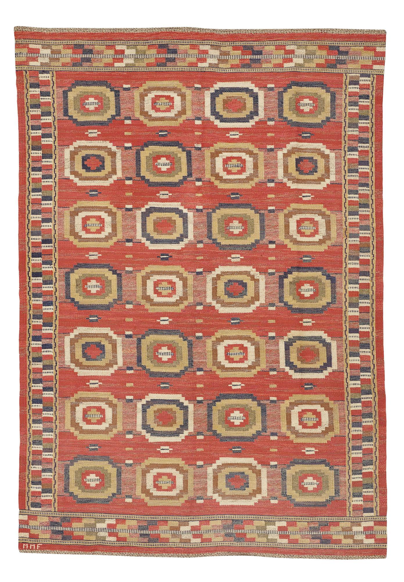 Märta Måås-Fjetterström, matta, "Röda åttan", rölakan, ca 295-297 x 205,5-209 cm, signerad MMF.