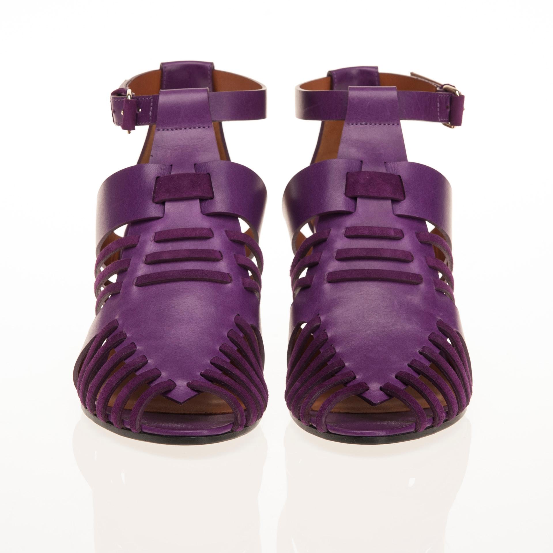 SKOR, Givenchy.