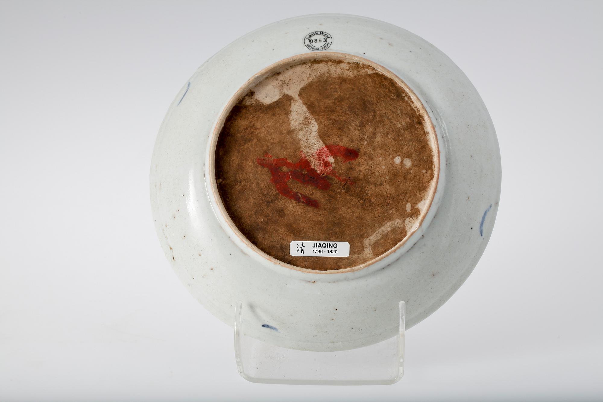 SKÅLFAT, porslin, Kina, Jiaqing, tidigt 1800-tal.