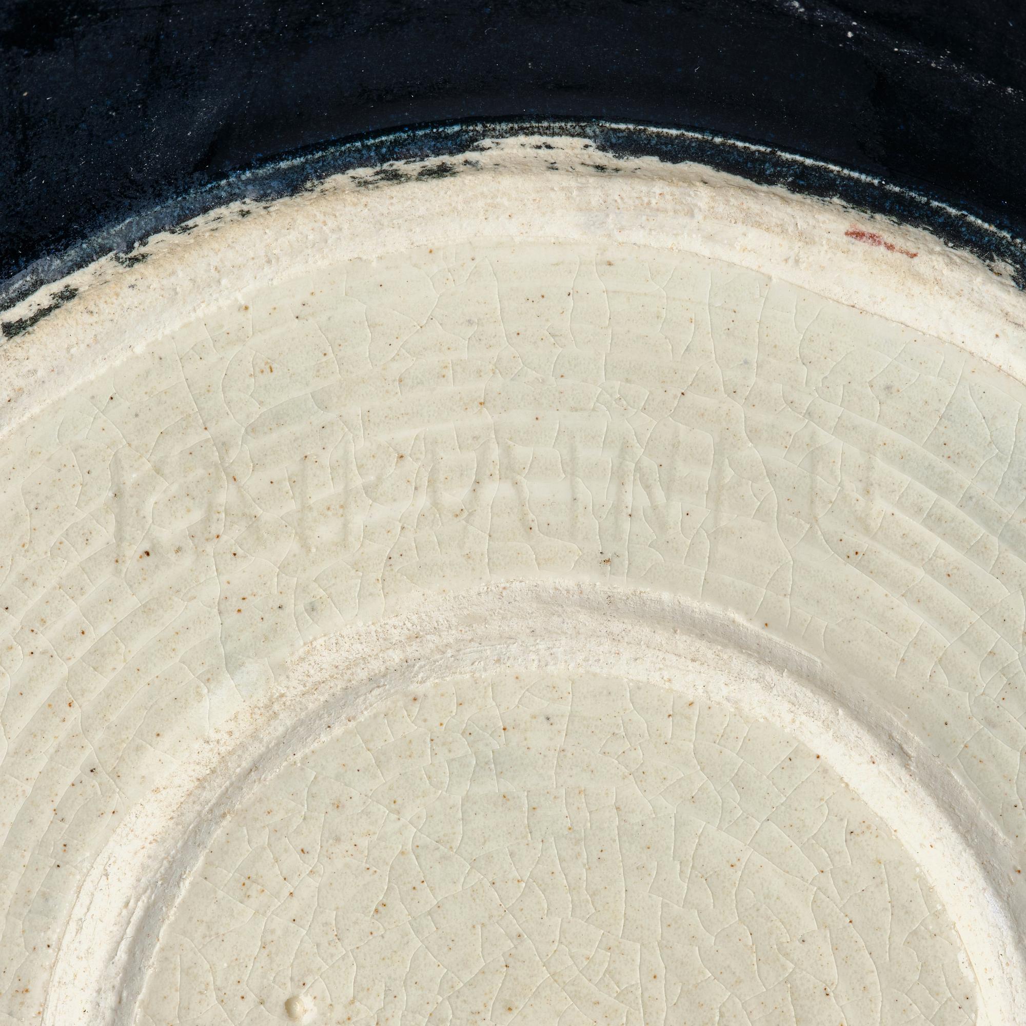 Birger Kaipiainen, a stoneware dish, Arabia Finland.