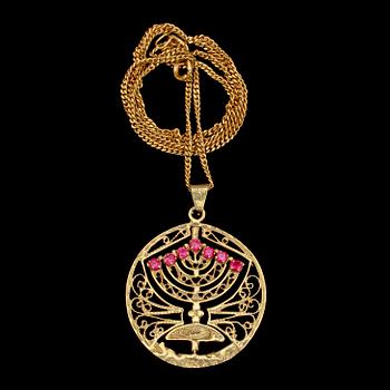 HÄNGE, 14k guld med 7 fasettslipade rosa safirer samt 7 turkoser med HALSBAND, förgyllt silver. Vikt 8 g.