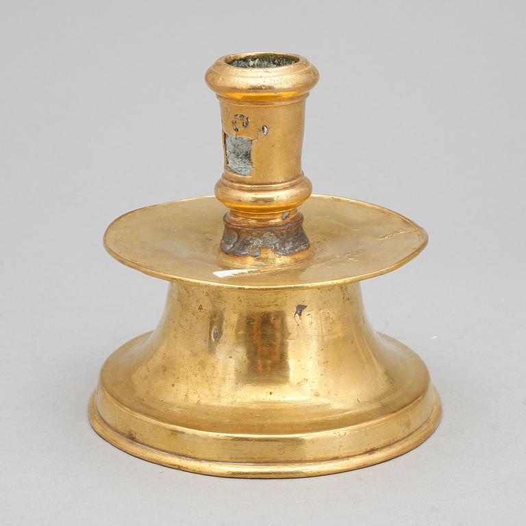 LJUSSTAKE, mässing, flamländsk/nederländsk, 1500-tal.