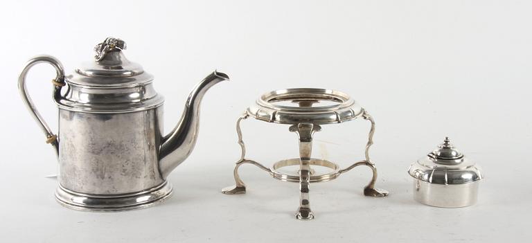 KANNA på RECHAUD, silver, bl a J C Thorning, Köpenhamn 1855 resp 1921.