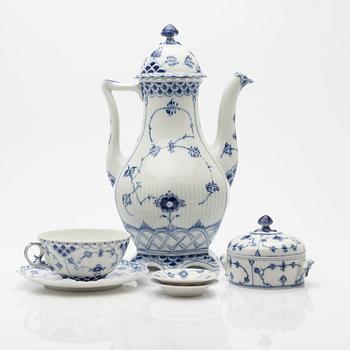 Service pieces, 16 pieces, porcelain, "Blue Fluted", Royal Copenhagen, Denmark.