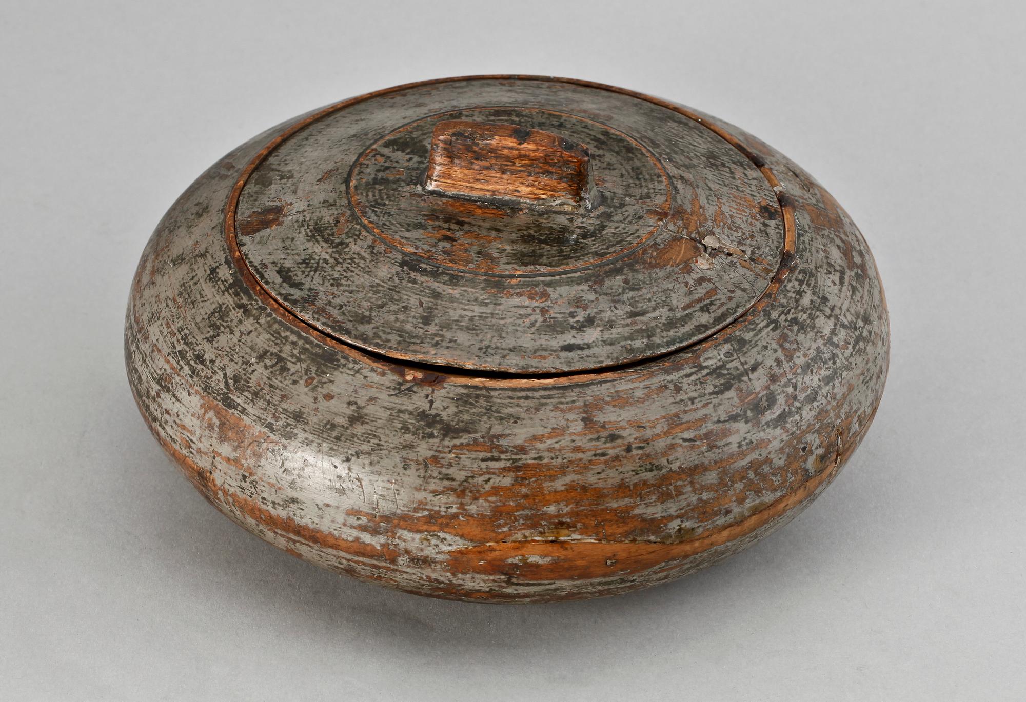 MORTEL, SNUSALMANACKA samt ASK märkt 1776.